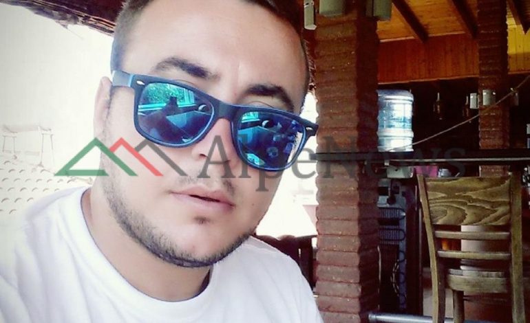 DY KUSHËRINJTË VDESIN NË AKSIDENT/ Kush është Amarildo Dogani, i riu nga Fieri që mbeti i vdekur në vend