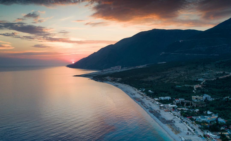 MIRËMËNGJES NGA “DRIMADHES”/ FOTO: Një moment i veçantë i kapur me dron