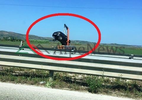 AKSIDENT I RËNDË NË LUSHNJE/ Makina del nga rruga. Shoferi dyshohet se… (FOTO)