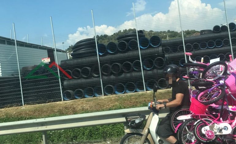 Në autostradë drejt…Plazhit të Durrësit! (FOTO)