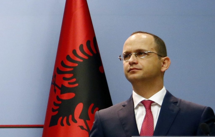 SHEMBJA E URËS NË GENOVA/ Bushati: Solidarizohemi me fqinjin tonë, ambasada shqiptare…