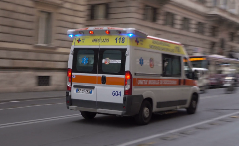 TRAGJEDI PAS TRAGJEDIE/ Aksident me 10 të vdekur në Itali. Po ktheheshin nga puna kur…