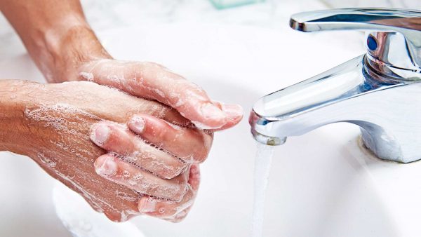 E MBAJMË GJITHMONË ME VETE/ Ky është objekti me më shumë mikrobe që prekim