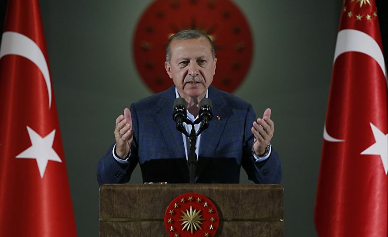 RËNIA E VLERËS SË LIRËS TURKE/ Erdogan: Jemi gati të përballemi me çdo sfidë