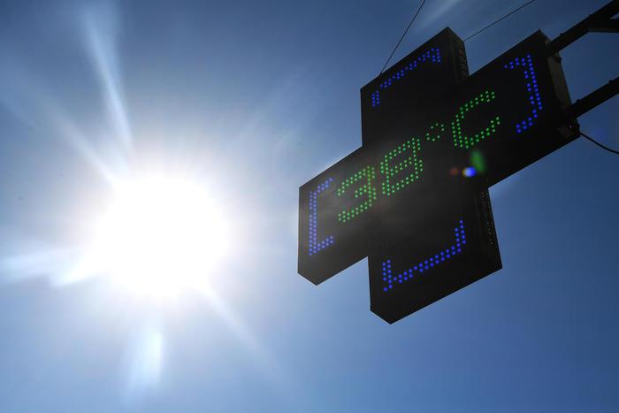 I NXEHTI AFRIKAN/ Italia në alarm, do të arrihen nivele ekstreme temperaturash