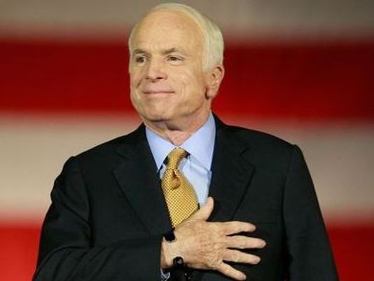SHQIPTARI QË SHPËTOI McCAIN/ Njihuni me personin që ndihmoi sekretarin të kapur rob në Vietnam (VIDEO)