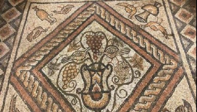 TURIZMI NË POGRADEC/ Mozaiku 700-vjeçar i Linit hapet zyrtarisht për vizitorët