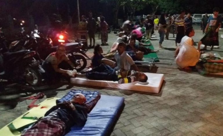 Terror në ishullin turistik! Tërmeti 7 ballë sjell VDEKJE dhe shkatërrim
