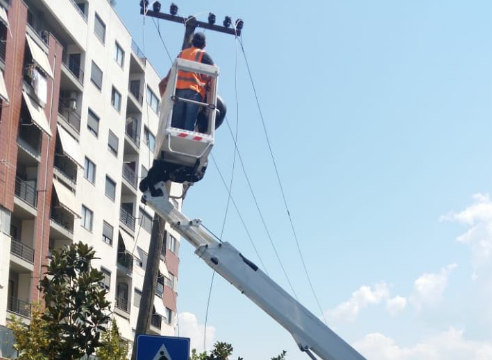 NDËRHYRJE NË RRJETIN ELEKTRIK/ OSHEE: Këto zona në Tiranë nuk do kenë drita