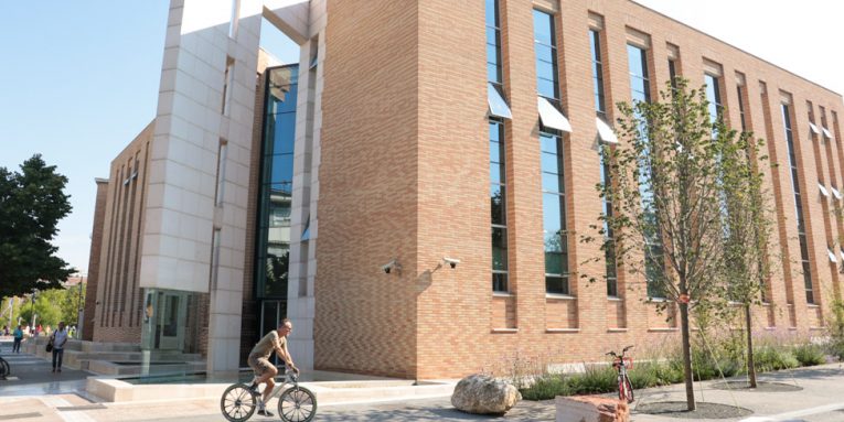 RRITJA EKONOMIKE/ Banka e Shqipërisë: Po zhvendoset nga investimet drejt konsumit