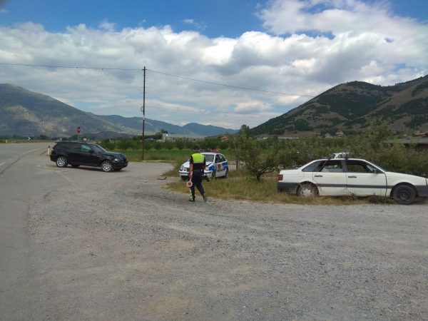 DITË E “ZEZË” NË PESHKOPI/ Dy aksidente: Makinat përplasin kalimtarët, vdes i moshuari, plagoset…