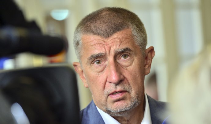 ÇËSHTJA E EMIGRANTËVE Kryeministri çek kërkon që Evropa të ketë “plan gjithëpërfshirës” për…