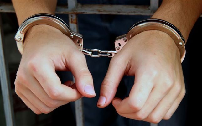NDODH NË TIRANË/ Tentoi të grabiste dyqanin. 19 vjeçari NDALOHET nga policia në momentin kur…