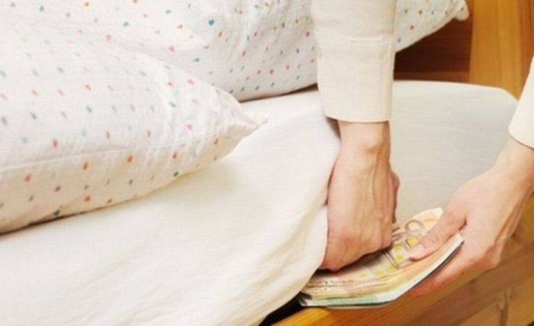 Në këto vende, nuk duhet t’i fshihni kurrë paratë tuaja sepse …