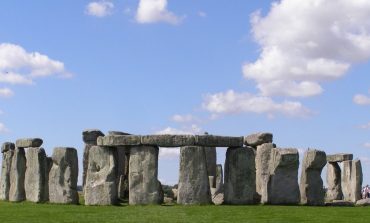 Kush e ndërtoi Stonehenge? Zbulohet e vërteta pas misterit më të madh të Anglisë, mbetjet...