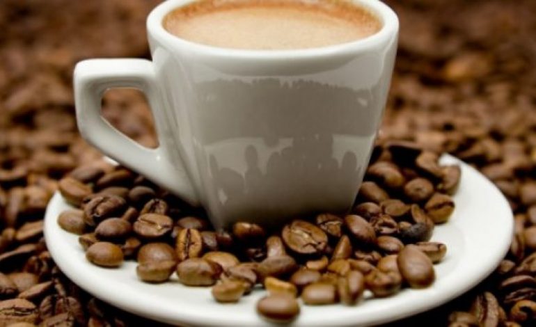 Ja pse nuk duhet të pini asnjëherë kafe pasdite
