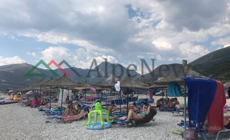 PLAZHI I BORSHIT SOT/ Ndërthurja e THJESHTËSISË dhe MIKPRITJES bën që… (FOTOT)