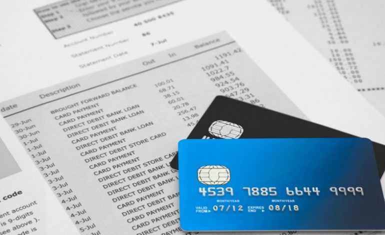 BANKA BOJKTON FACEBOOK-UN/ UniCredit nuk reklamon asnjë nga shërbimet e saj në këtë rrjet social