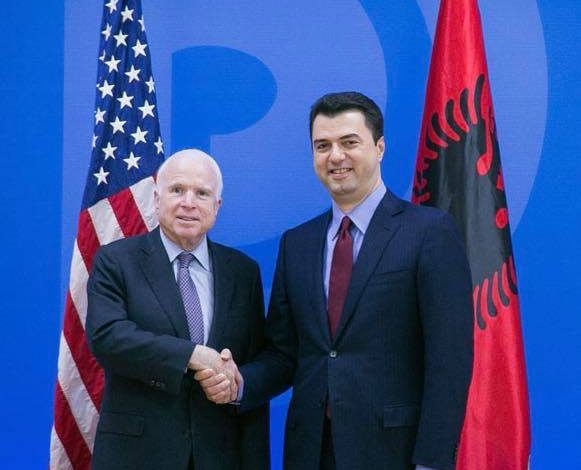 VDEKJA E SENATORIT AMERIKAN/ Basha mesazh ngushëllimi: Mirënjohje e përjetshme për këtë hero