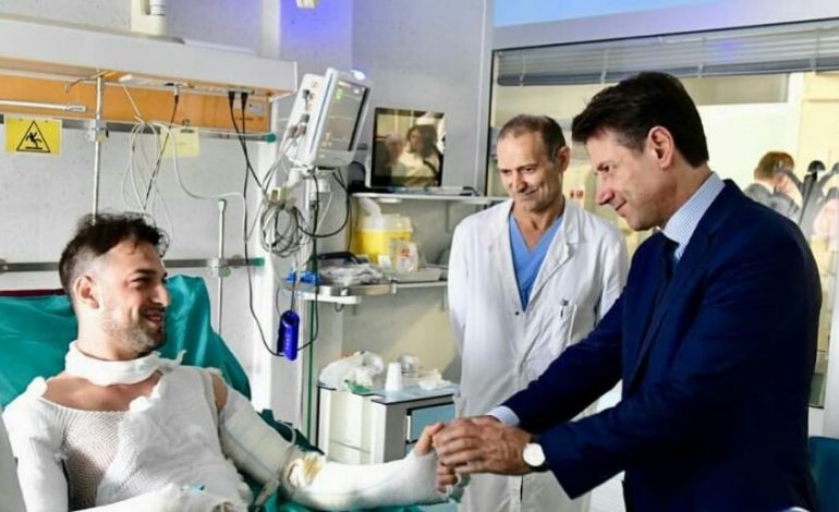 SHPËRTHIMI NË BOLOGNA/ Kryeministri Conte viziton të plagosurit: Ishim me fat
