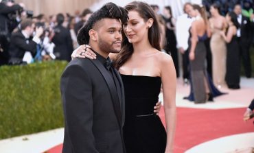 Modelja e njohur dhe "The Weeknd" konfirmojnë historinë e dashurisë në mënyrën më të ëmbël të mundshme (FOTO)