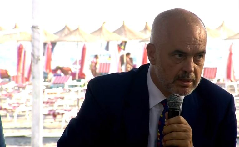 TAKIMI PËR TURIZMIN/ Rama flet për masakrën e Selenicës: Nëse nuk do të kishim atë vrasje, sot do të….