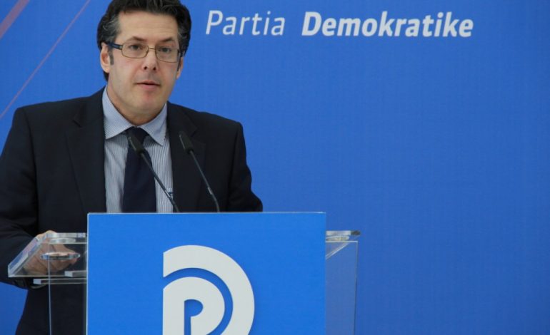 BRESHËRI PLUMBASH DREJT BANESËS SË LALËS/ Paloka sulmon Ramën: “Jam i tronditur” thotë, ndërkohë që i nxit kriminelët të kërcënojnë