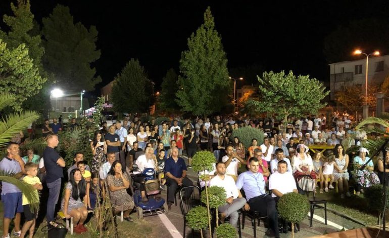 AKTIVITETET TURISTIKE NË QYTETE/ Festat LOKALE për vendasit dhe të huajt. Një mundësi për rritjen ekonomike