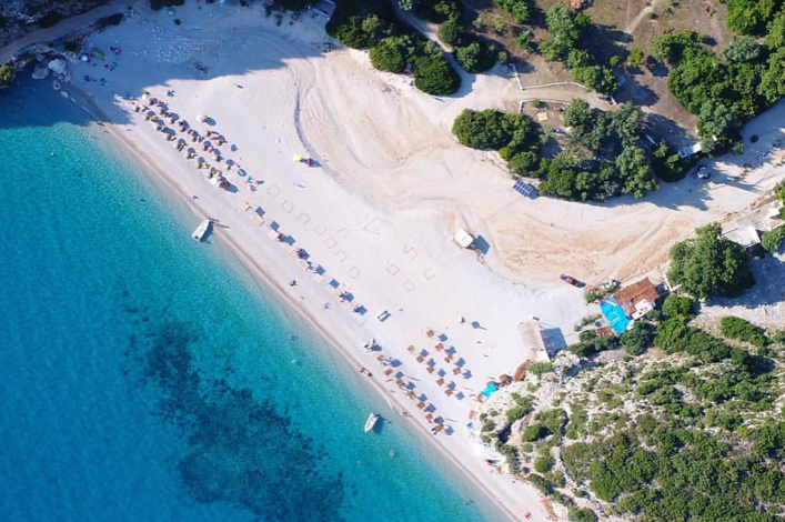 FOTO: Se gjithnjë pas SHIUT del DIELLI në Gjirin fantastik të ...