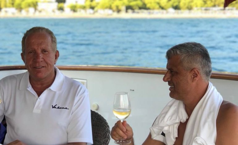 Thaçi me Pacollin ngrenë dolli në Shëngjin ndërsa Haradinaj është në Jalë