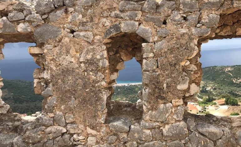 NDËRHYRJET RESTURUESE NË HIMARË/ FOTO: Si do të “shndërrohet” Kisha e Sergjit
