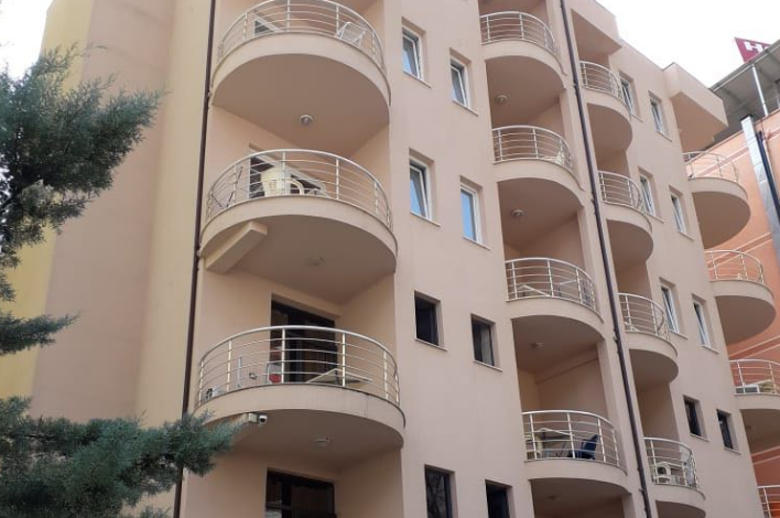 KISHIN NDËRHYRË TEK MATËSI/ Si paguante HOTELI vetëm 340 lekë drita çdo muaj. Dëmi i OSHEE…