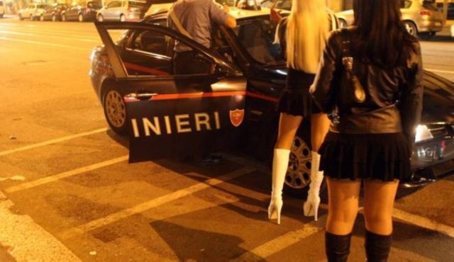 ARRESTOHEN 24 PROSTITUTA NË ITALI/ Mes tyre edhe disa shqiptare
