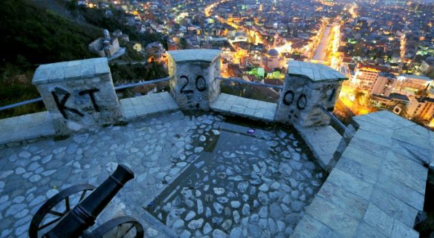 E PËRDHUNOI TEKSA PO VIZITONTE KALANË/ Shqiptari TMERRON turisten: I kthehet në MAKTH