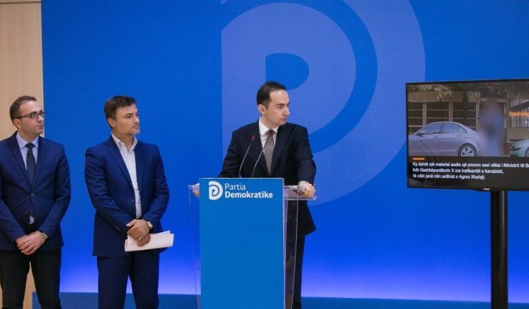 SULMET E OPOZITËS/ Si “luan” Partia Demokratike me AUDIOPËRGJIMET dhe “gjysëm” faktet