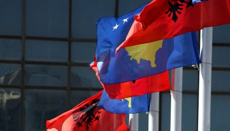 KRIJIMI I SHQIPËRISË SË MADHE/ Analiza e specialistit gjerman në greqisht dhe për Kosovën