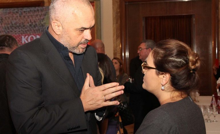 Monika Kryemadhi tregon SEKRETET e aksionit për rrëzimin e qeverisë: Rama ma mbyll gojën veç me PLUMB