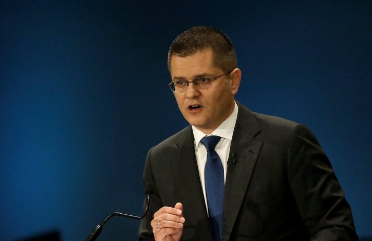 NDRYSHIMI I KUFIJVE/ Ish-ministri serb: Brenda pak muajsh do të kemi “Shqipërinë e Madhe”