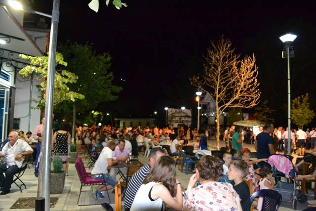 FESTA E LIBOHOVËS/ Aktiviteti që mblodhi bashkë qytetarët: Turistët pjesë e argëtimit