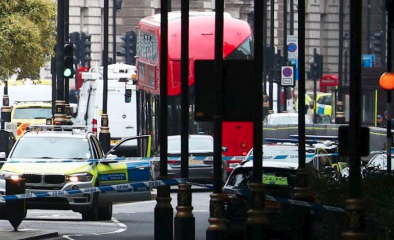Dy të plagosur në “Westminster”, Antiterrori po udhëheq hetimet