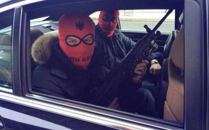 Mediat serbe “ALARMOJNË”: Mafia shqiptare e pesta në botë, ka ndikim në drejtësi dhe…
