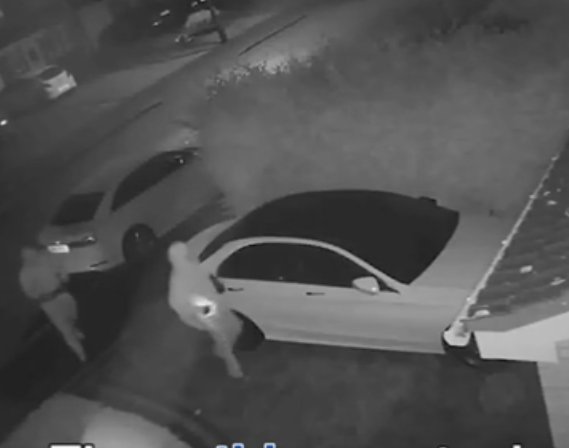 NDODH NË DURRËS/ Burrit i vidhet makina në mesnatë, policia në kërkim të autorëve