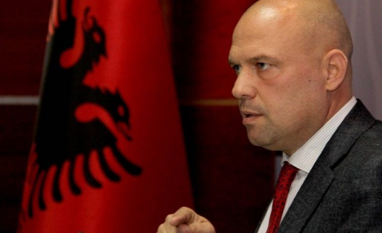 NJOHJA ME BEGON/ Manjani: Balla bëri mirë që e pranoi, tani, me ç’fytyrë kërkon bashkëpunim me opozitën