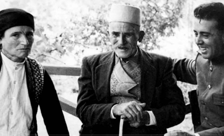 INTERVISTA/ Dëshmia e rrallë, 98-vjeçarja: Vuajta në internim bashkë me djemtë e mi