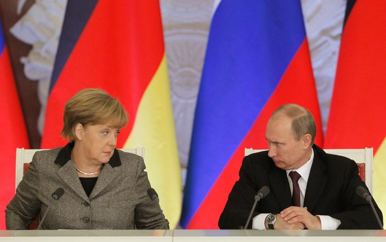 ÇËSHTJA E SIRISË DHE UKRAINËS/ Merkel për takimin me Putin: Do të ketë kundërvënie, do të ketë gjithashtu pika që mund…