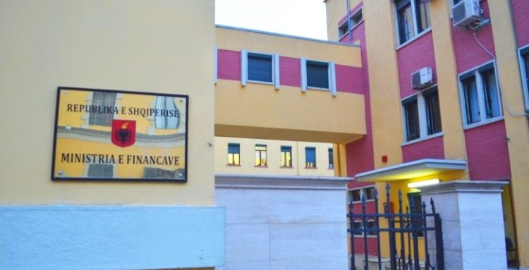 BILANCI I 7 MUAJVE: Financat në sufiçit buxhetor. Rritet TVHS, ndryshojnë skemat e këmbimeve