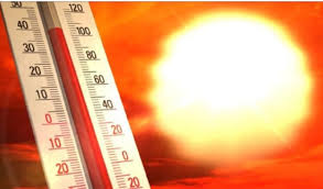 Meteorologët parashikojnë “FERRIN NË TOKË”: Temperaturat shkojnë deri në 48 gradë