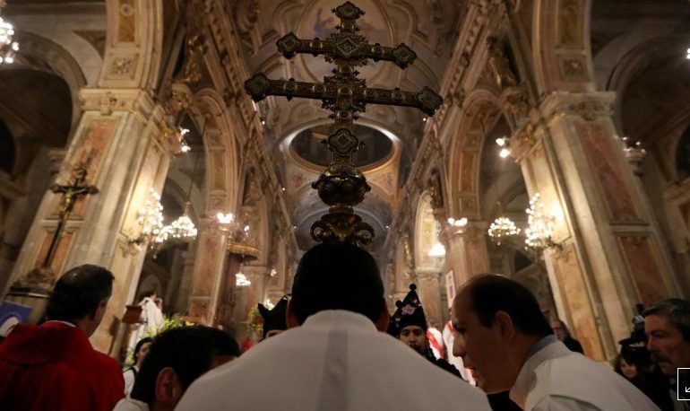 ABUZIMI SEKSUAL I PRIFTËRINJVE/ Kili i kërkon informacion Vatikanit