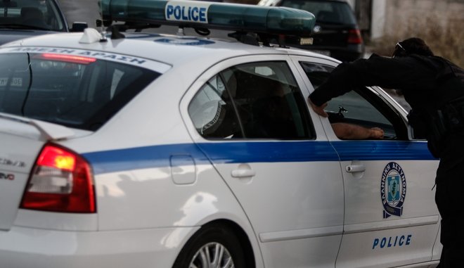 U GJEND I VDEKUR NË RRUGË/ Detajet: 36 vjeçari la gruan shtatëzënë dhe një fëmijë. Parkoi motorin dhe…