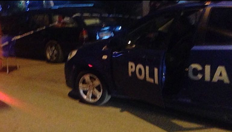 AKSIDENTI ME VDEKJE NË FIER/ Si e la shoferi në RRUGË viktimën. Policia: U largua dhe…